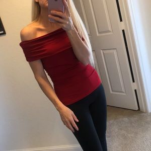 Off the shoulder red top great for holidays size XS